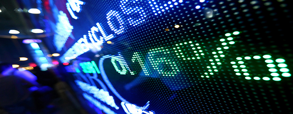 TSX Dives on Fed Meeting Suspense 